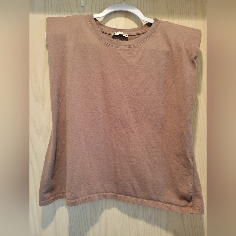 Zara sleeveless muscle tee